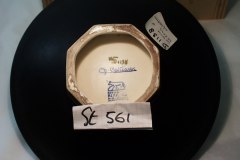 St561b