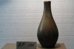 DP135