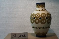 St138