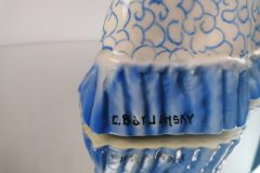 Dame-au-chapeau-en-faience-BFK-Boch-Freres-Keramis-Belgique-signe-BARJANSKY-C.-Catherine-1890-1965-42x36x15cm_1