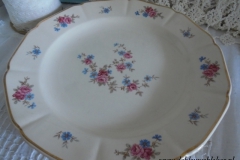 Tournai - Brocante-serveerbord-roze-blauwe-bloemetjes-Boch
